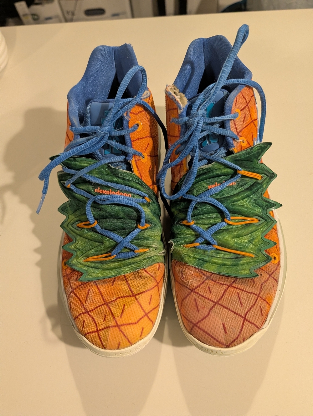 Nike Kyrie 5 Nickelodeon Sponge Bob Pineapple-Themed Mens Sneakers Size 11